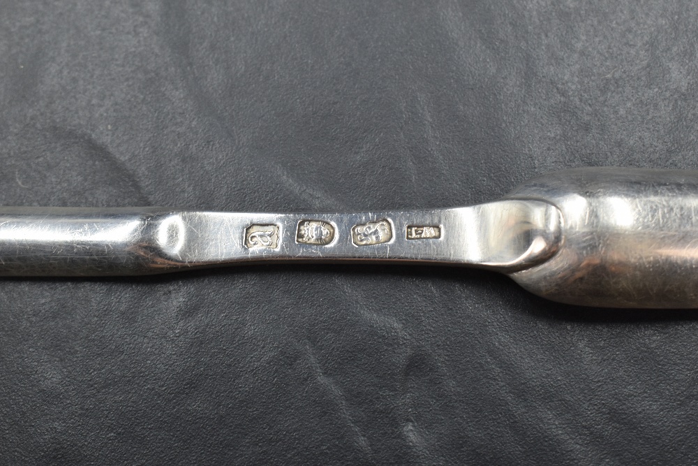 A George III silver marrow scoop, of plain traditional design with shallow drop to broader end, - Image 3 of 4