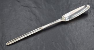 A George III silver marrow scoop, of traditional design with feather edge moulding to the central