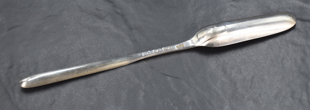 A late George II silver marrow scoop, of conventional design with rounded central grip, the - Image 2 of 4