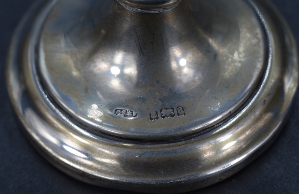 A late Victorian silver weighted vase, having a flared conforming rim and concave geometric - Image 5 of 5