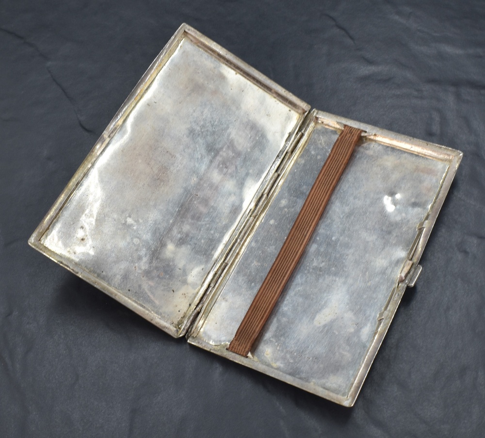 An early 20th century Chinese export 900. grade white metal cigarette case, of rectangular form - Image 3 of 4