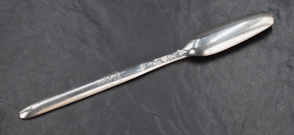 A fine and important George I silver marrow scoop, of traditional form with slender drop to the - Image 2 of 5
