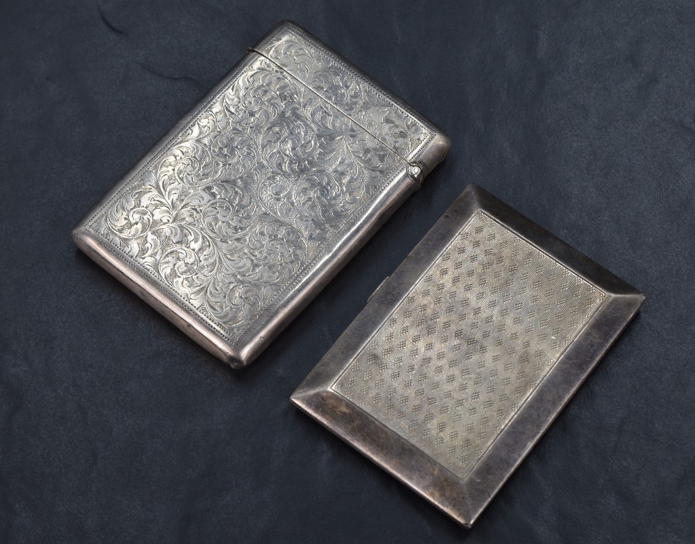 A George V silver cigarette case of rectangular form, having engine turned decoration to both sides, - Image 2 of 5