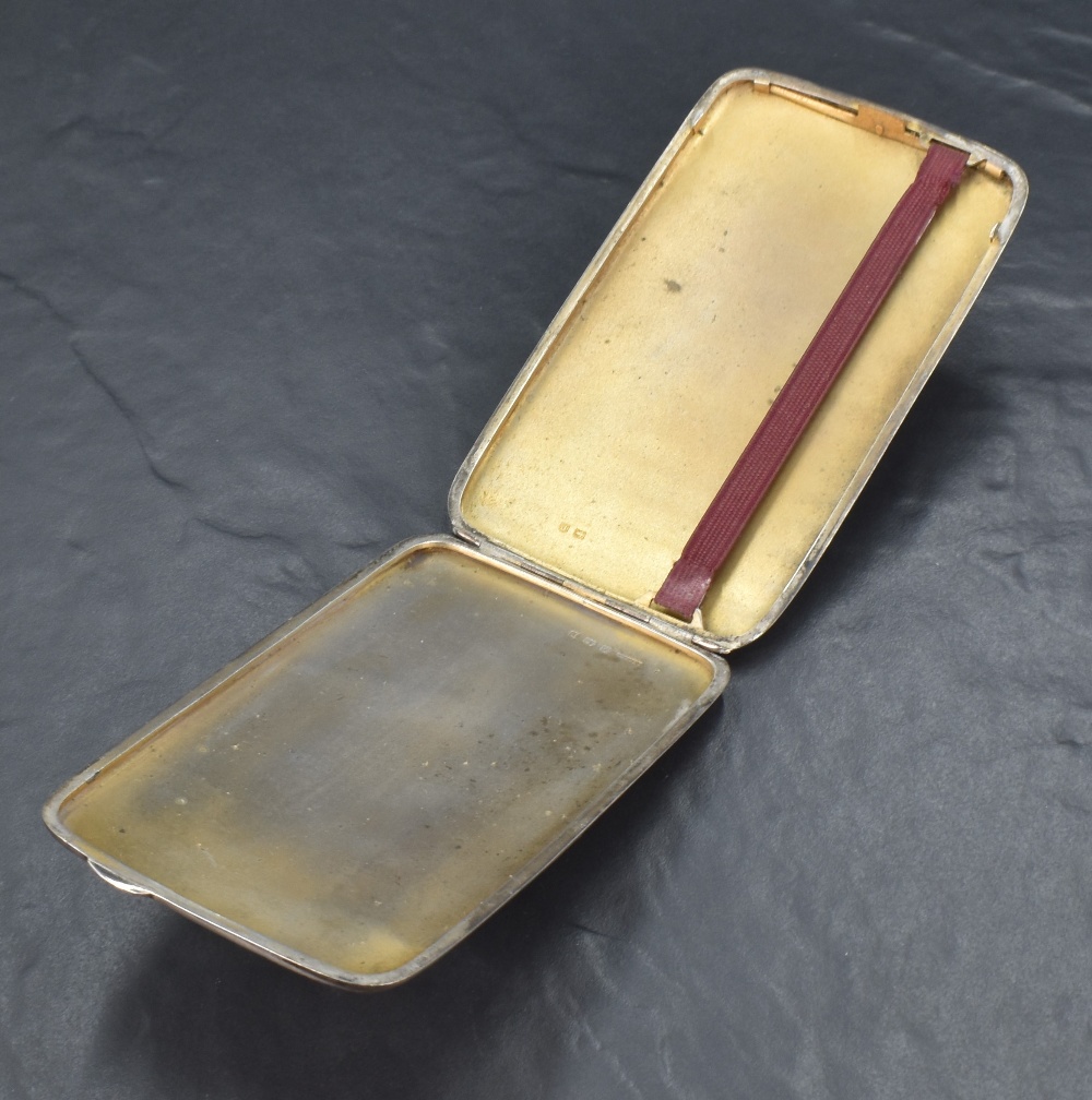 A George V silver cigarette case of rectangular form, having vertical stripes of engine turned - Image 4 of 7