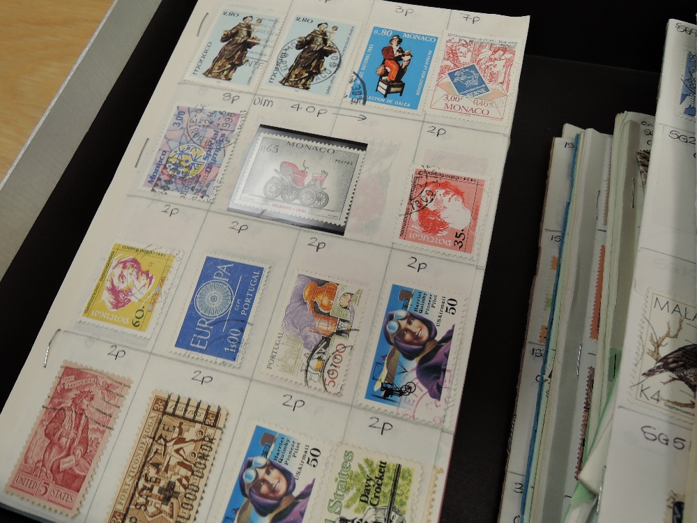 WORLD STAMPS IN APX 50 OLD CLUB BOOKS - ALL ERAS, MINT AND USED Old box with in the region of 50 old - Image 5 of 5