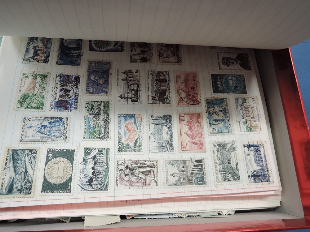 WORLD STAMPS COLLECTION IN ALBUM AND 2 FLAT BOXES WITH LEAVES, COVERS ETC Springback album with - Image 6 of 11