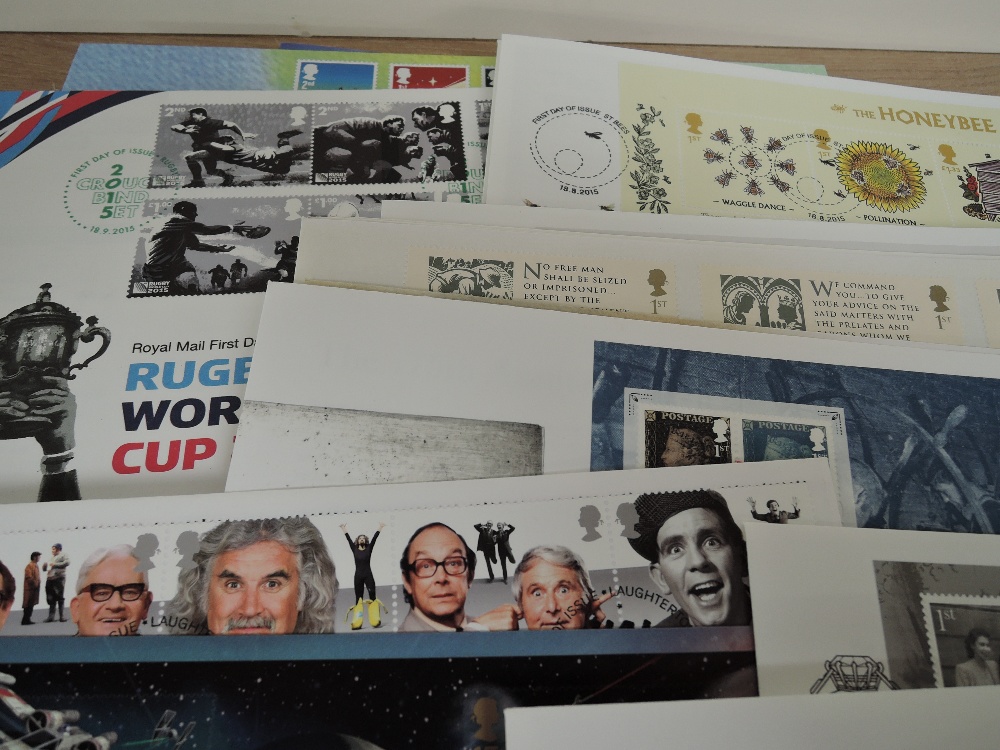 GB 2014 to 2017 COLLECTION OF COMMEMORATIVE FIRST DAY COVERS x 69 Beautiful run of commemorative - Bild 2 aus 4