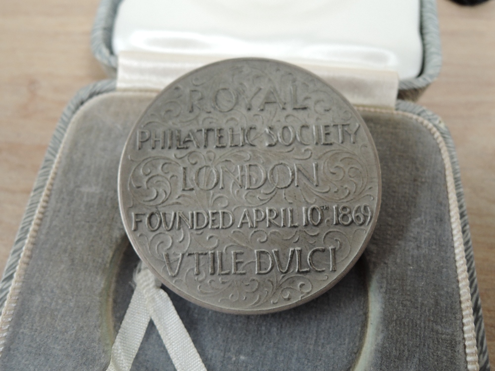 COLLECTION OF THE PHILATELIC MEDALS AWARDED TO FRANK CHADWICK INC SILVER TAPLING MEDAL 1967 A - Image 10 of 10