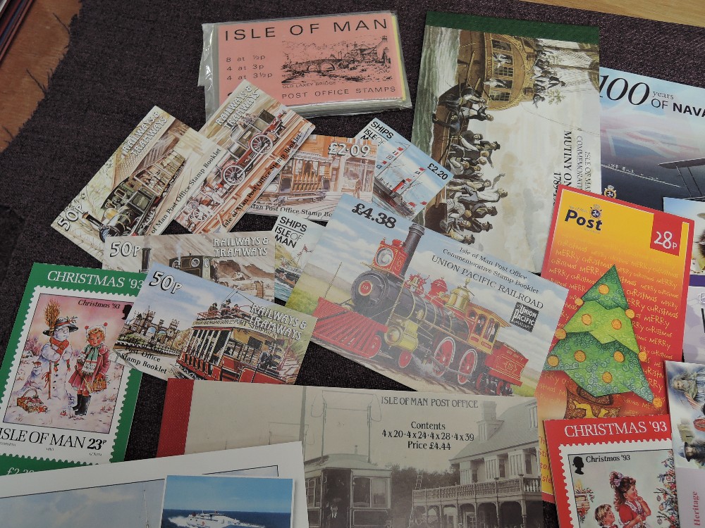 ISLE OF MAN, COLLECTION OF 50+ BOOKLETS, INCLUDING PRESTIGE ETC ALL COMPLETE Collection of 50-60 - Image 3 of 4