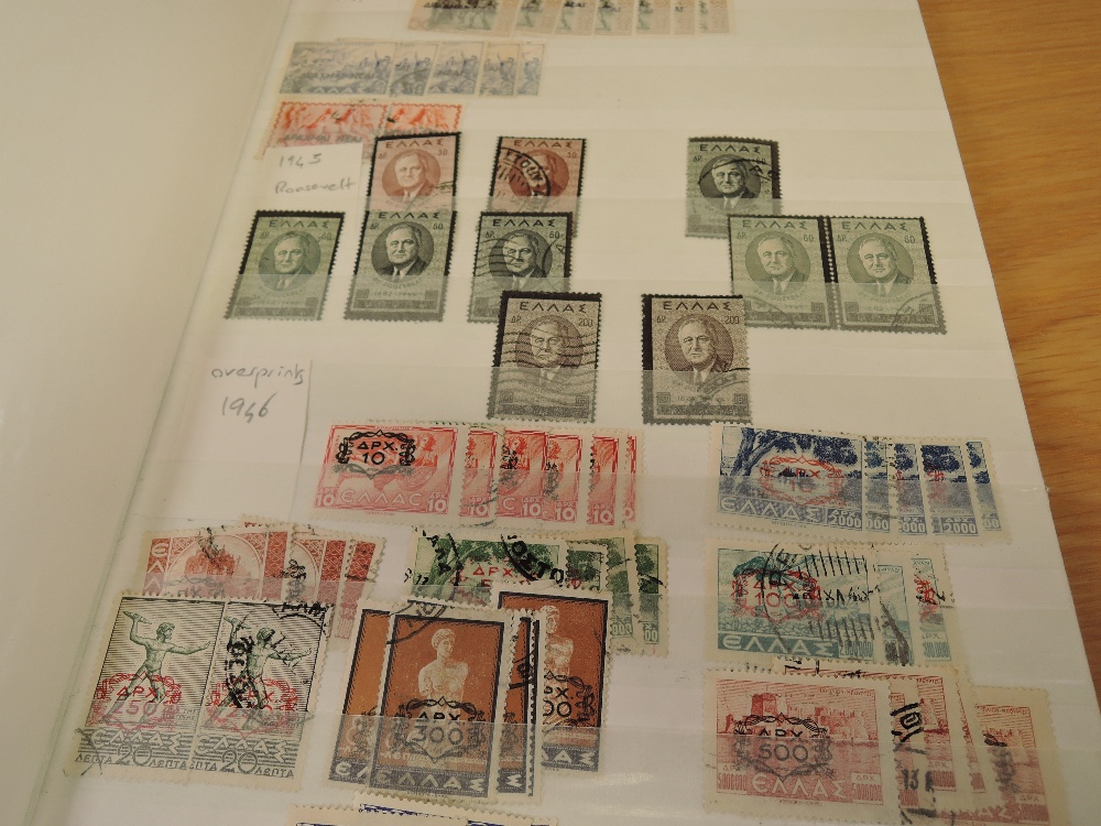GREECE, STAMP COLLECTION IN 3 VOLUMES, ALL ERAS MINT AND USED Three stockbooks with good ranges of - Image 5 of 8