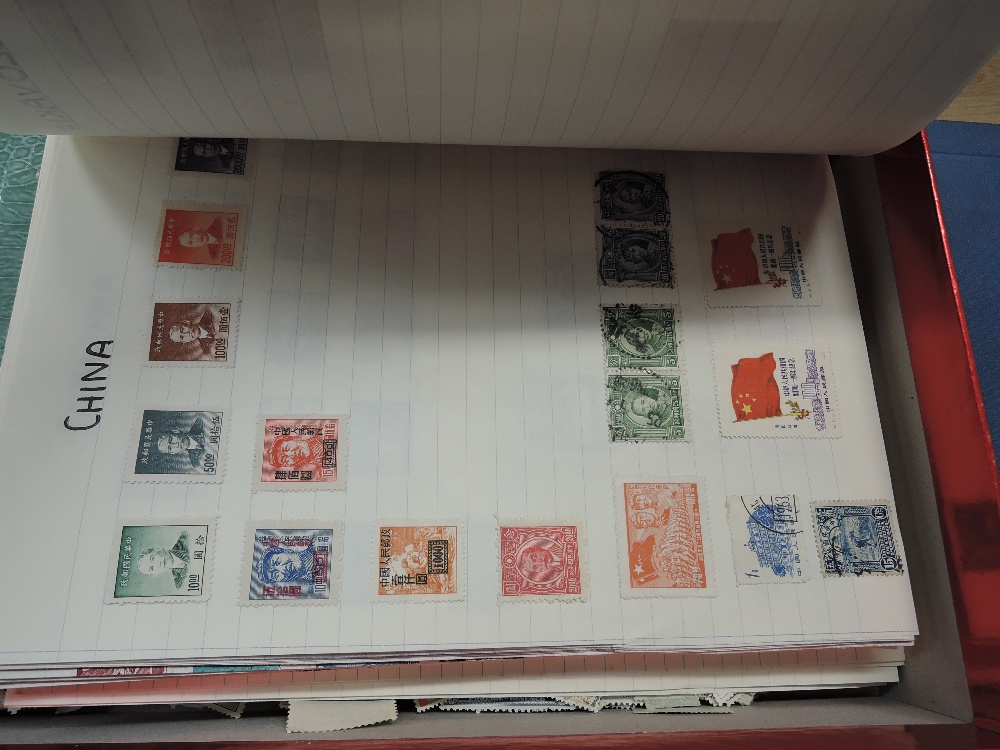 WORLD STAMPS COLLECTION IN ALBUM AND 2 FLAT BOXES WITH LEAVES, COVERS ETC Springback album with - Image 7 of 11
