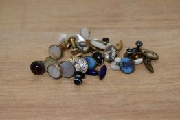 A selection of vintage gents cuff links and collar studs.