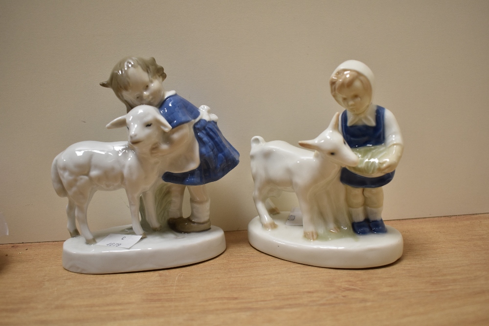 A pair of mid-20th Century German porcelain figural ornaments, a Wedgwood Meadow Sweet bud vase, and - Image 2 of 4