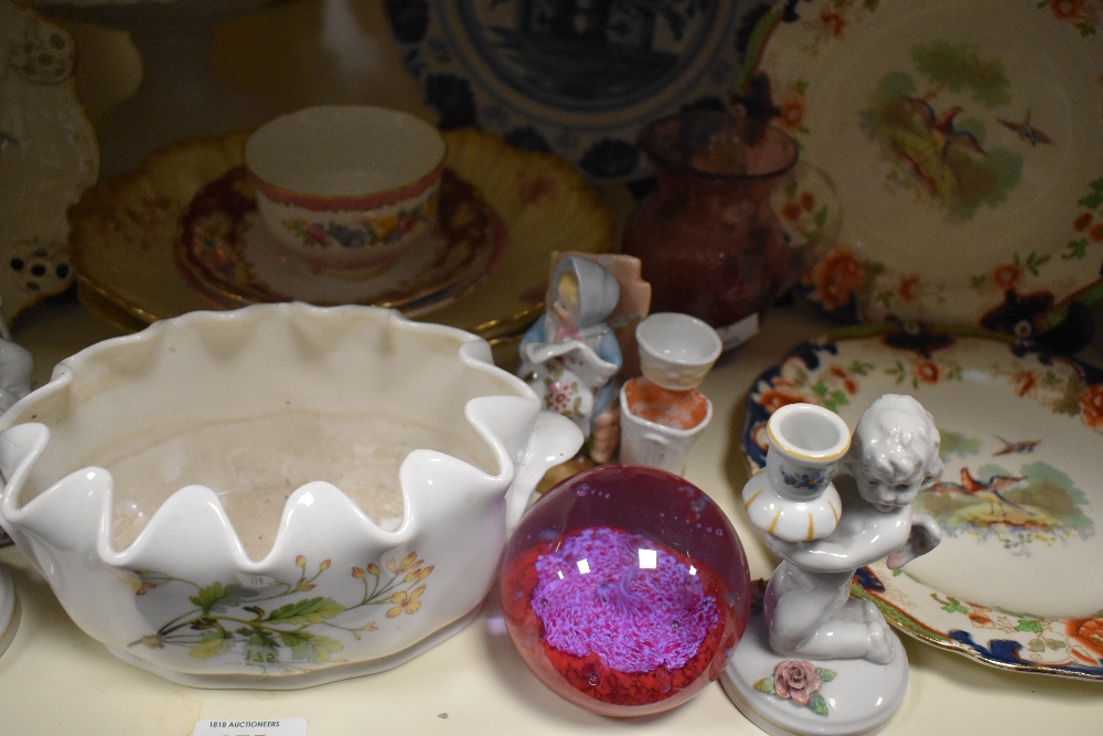 A 19th Century Dutch earthenware plate, hand painted with a foliate design and having a diameter - Image 3 of 3