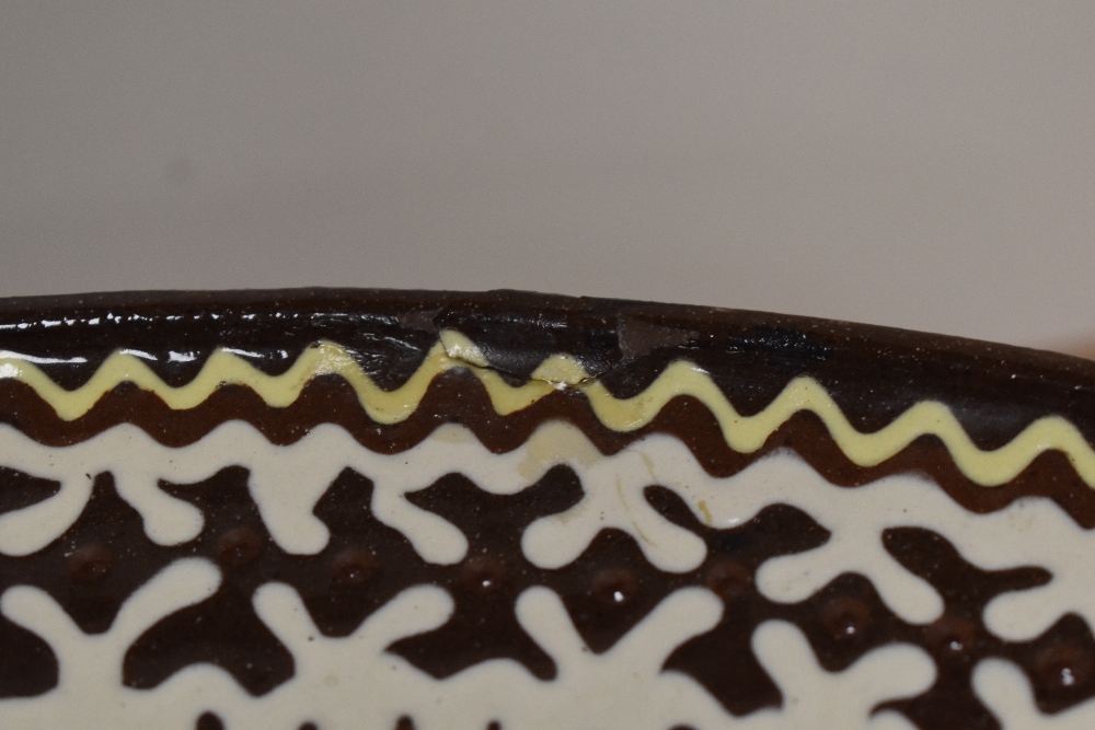 A large 20th century bowl, having white, yellow and brown glaze, approx 42cm across. Af chip to - Bild 4 aus 4