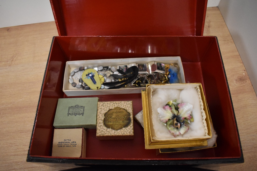 A lacquered box containing an assortment of costume jewellery including various clip on earrings, - Image 2 of 2