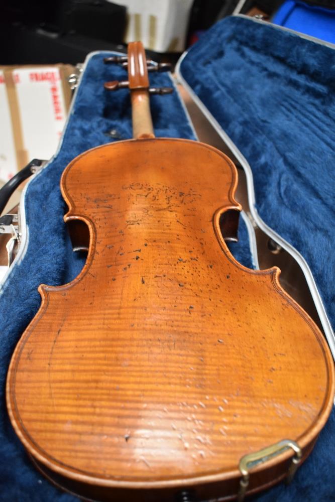 A 19th Century French violin, internally stamped J Barbe Pere, having 14inch one piece back, - Image 2 of 11