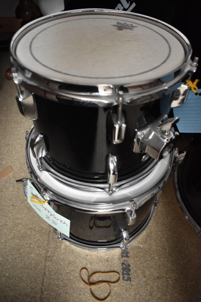 A Pearl Roadshow five piece drum kit, plus sticks in Pearl case, very nice condition , being sold - Image 6 of 6