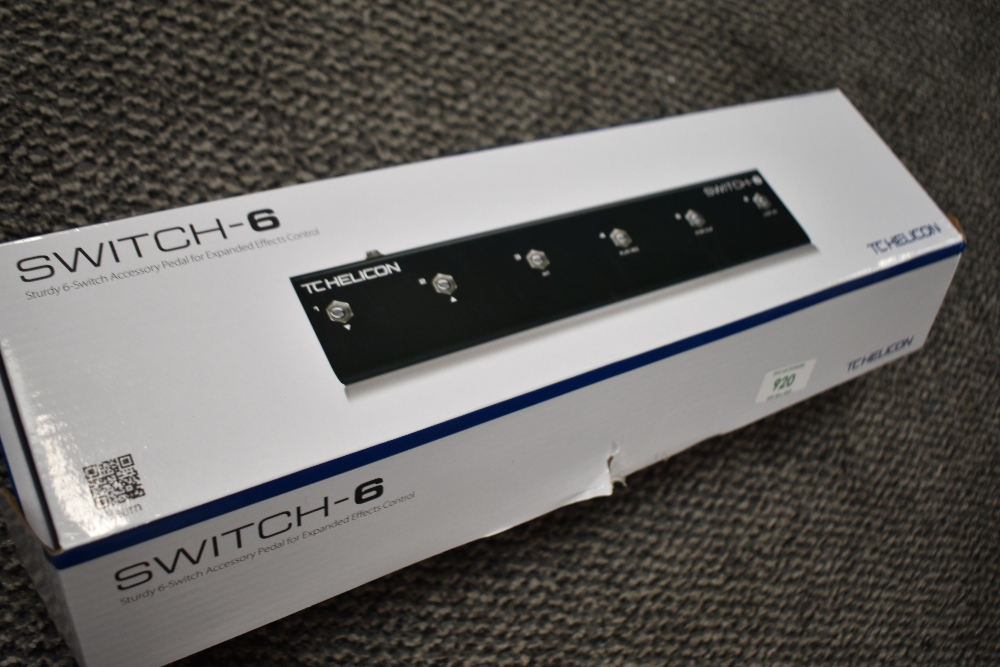 A TC Helicon Switch 6, boxed - Image 2 of 2
