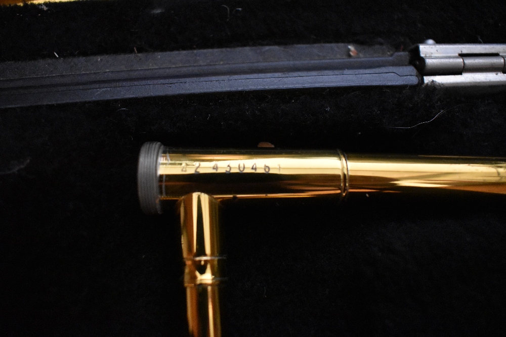 A King Trombone in fitted case, a Denis Wick mute and a K & M trombone stand - Image 3 of 5