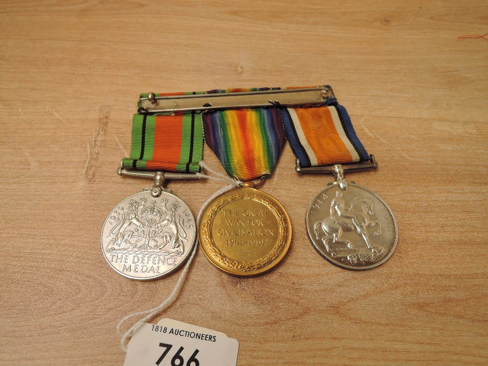 A pair of WWI Medals to G8232.PTE.F.T.BASS.THE QUEENS.R, War Medal 1914-20 and Victory Medal along - Image 2 of 4