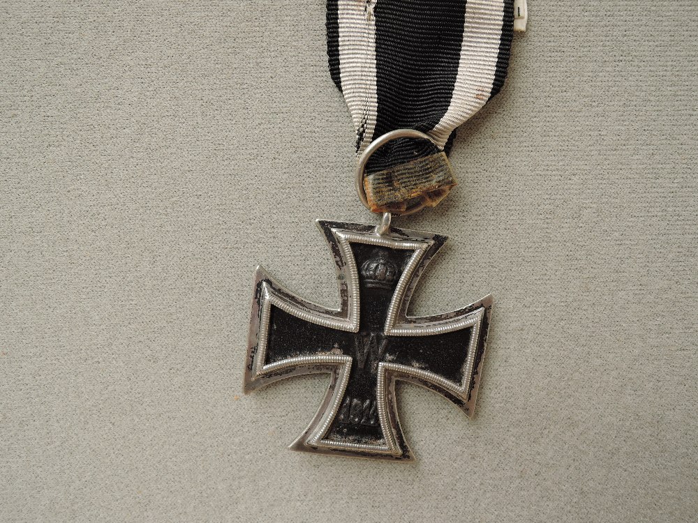 A collection of mainly WWI Period German and Allies Medals and Badges, German 1813-1914 Iron Cross - Image 2 of 10