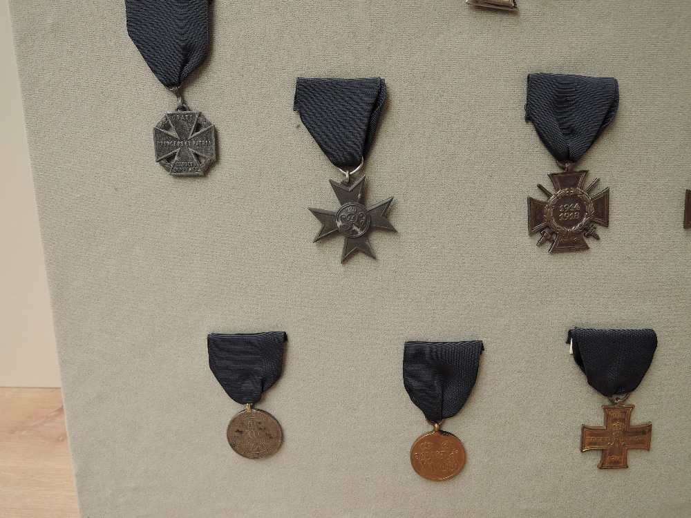 A collection of mainly WWI Period German and Allies Medals and Badges, German 1813-1914 Iron Cross - Image 5 of 10