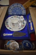 A boxed Aynsley 'Pembroke' cake plate and cake slice, another boxed 'Pembroke' cake sliceand small