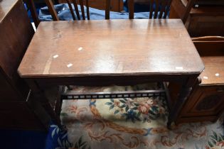A Victorian mahogany side table, having bobbin turned supports. Width approx 100cm.