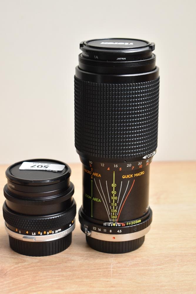 An Olympus OM10 camera with Itorex 1:2,8 28mm, an Itorex MC Auto Zoom 1:4,5 80-205, an Olympus OM- - Image 3 of 5