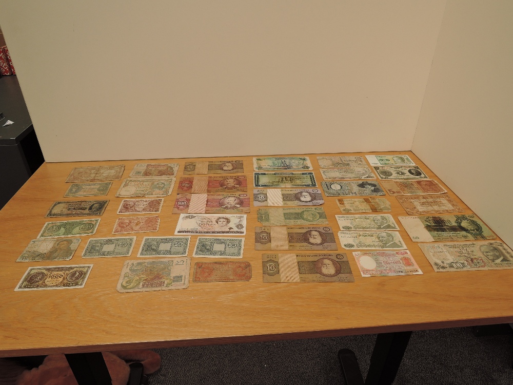 A collection of World Used Banknotes, 86 in total