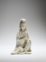 A CHINESE DEHUA FIGURE OF GUANYIN, LATER QING DYNASTY (1644-1911)