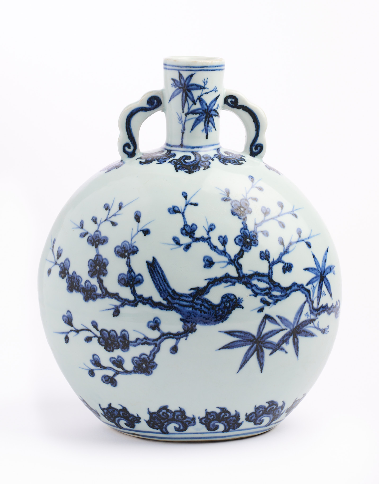 A CHINESE MING-STYLE BLUE AND WHITE MOONFLASK