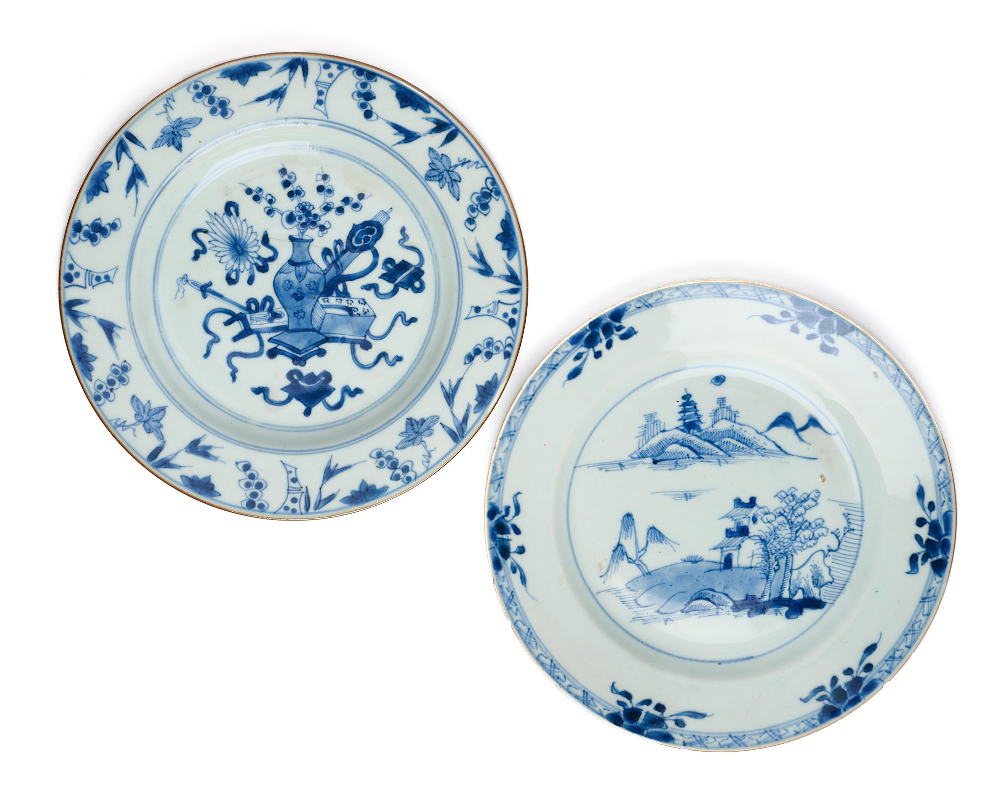 TWO CHINESE EXPORT BLUE AND WHITE PLATES, QING DYNASTY, KANGXI PERIOD (1662-1722)