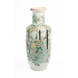 A CHINESE FAMILLE-VERTE ROULEAU VASE, QING DYNASTY, 19TH CENTURY