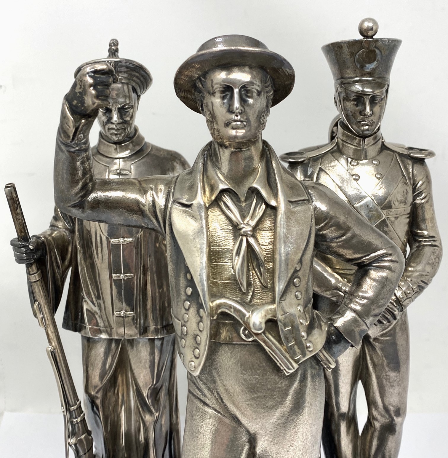 A SET OF THREE VICTORIAN SILVER FIRST CHINA WAR FIGURES, HUNT & ROSKELL, LONDON, 1843/44 - Image 3 of 7