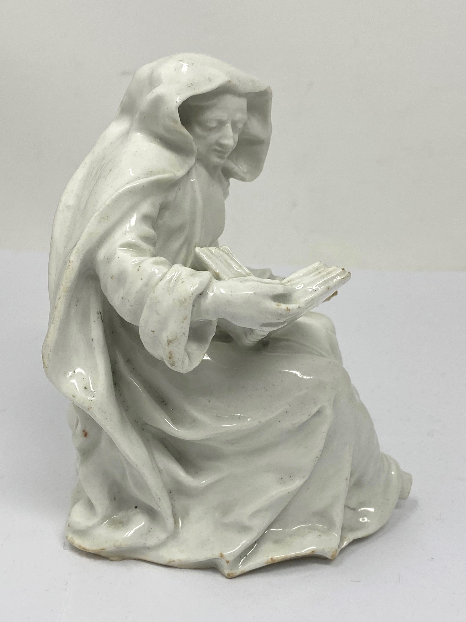 A BOW FIGURE OF 'THE ABBESS', CIRCA 1755-58 - Image 2 of 5