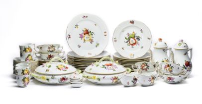 A HEREND PART DINNER SERVICE, LATE 20TH CENTURY