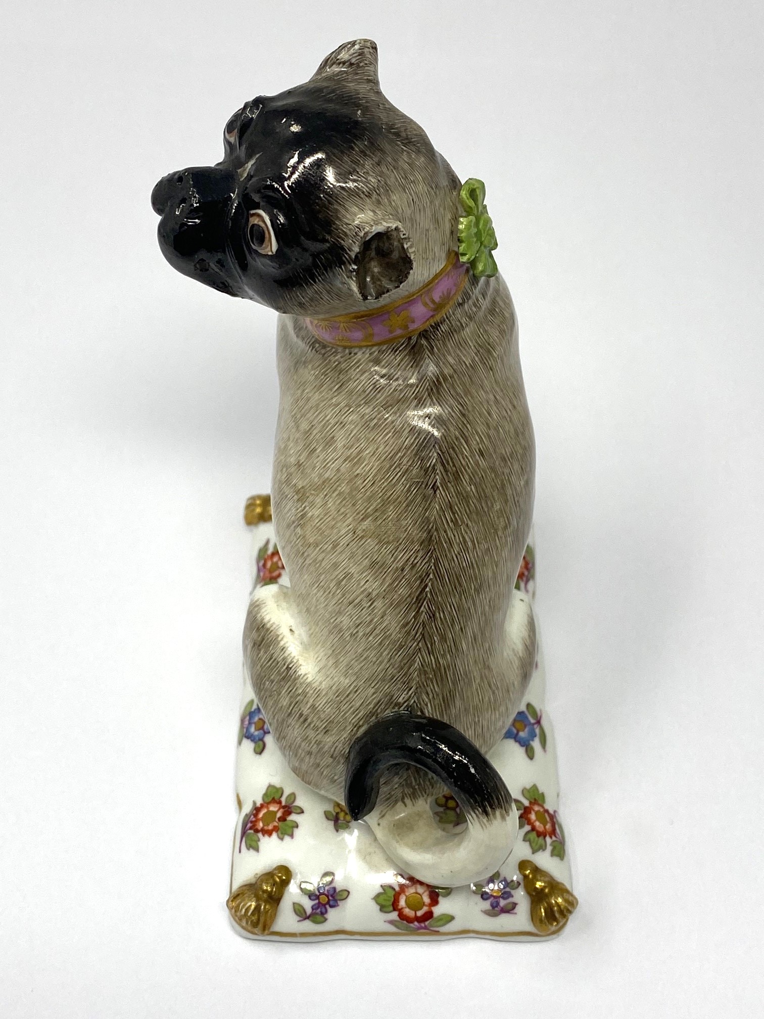 A MEISSEN FIGURE OF A PUG, MID 18TH CENTURY - Image 3 of 6