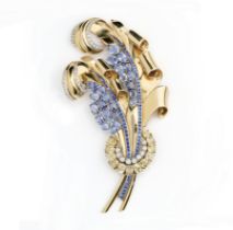 RETRO GOLD, SAPPHIRE AND DIAMOND BROOCH, 1940s