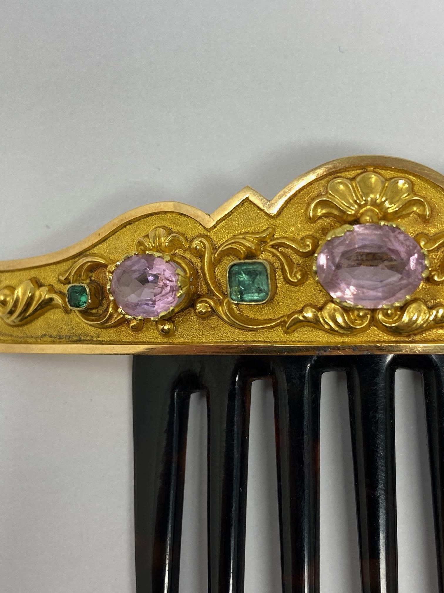 ˜ GOLD, TOPAZ, EMERALD AND TORTOISESHELL HAIR COMB, 1830s - Image 6 of 7