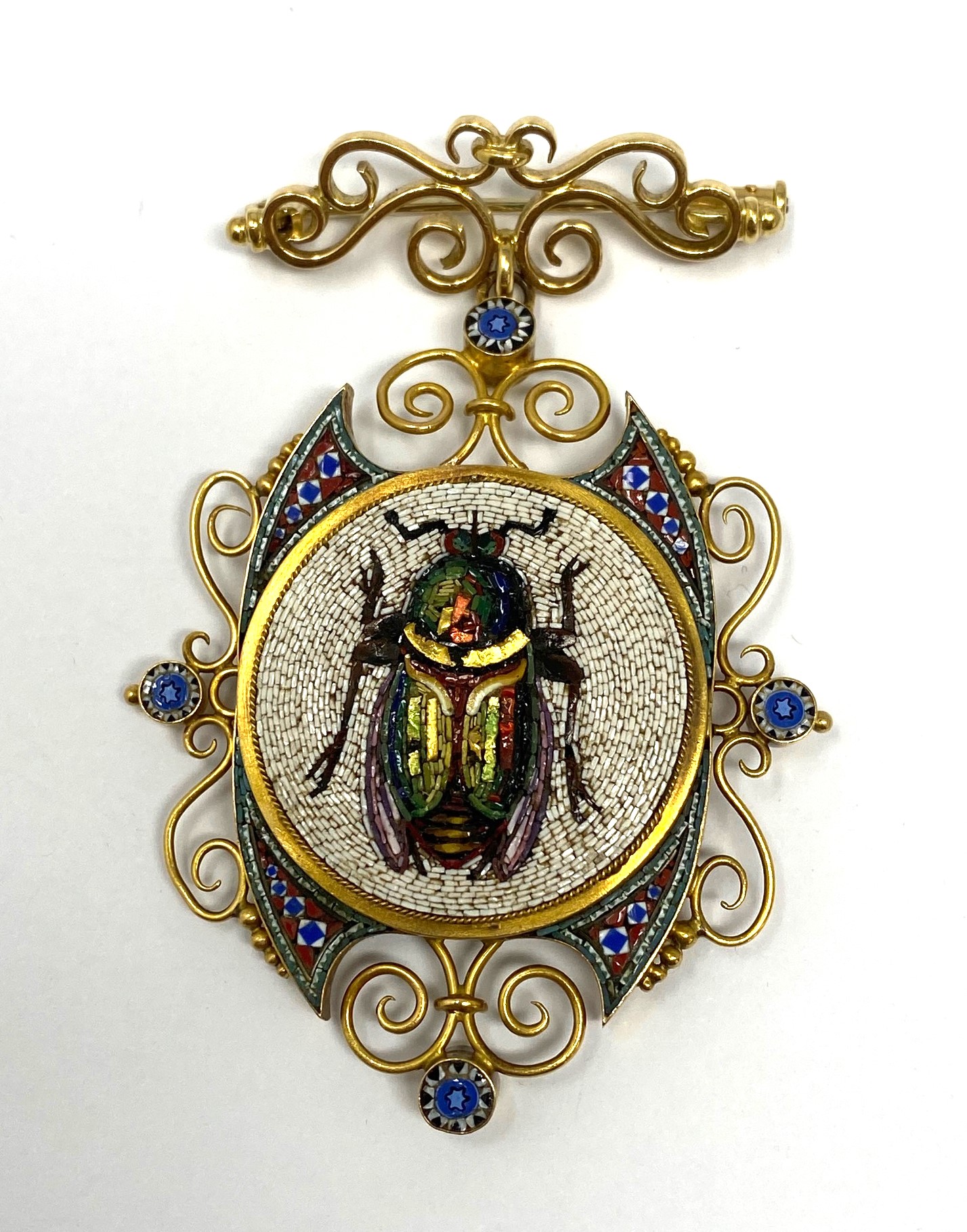 MICRO-MOSAIC AND GOLD PENDANT/BROOCH, 1870s - Image 3 of 4