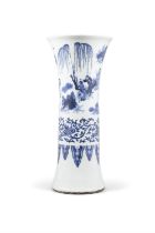 A BLUE AND WHITE HUA GU VASE WITH FIGURES 明崇祯 青花人物故事花菇瓶 China, Chongzhen period H: 43.2cm