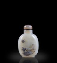 THREE SNUFF BOTTLES COMPRISING ONE IN AGATE, ONE IN YIXING AND ONE IN GLASS 中國19-20世紀