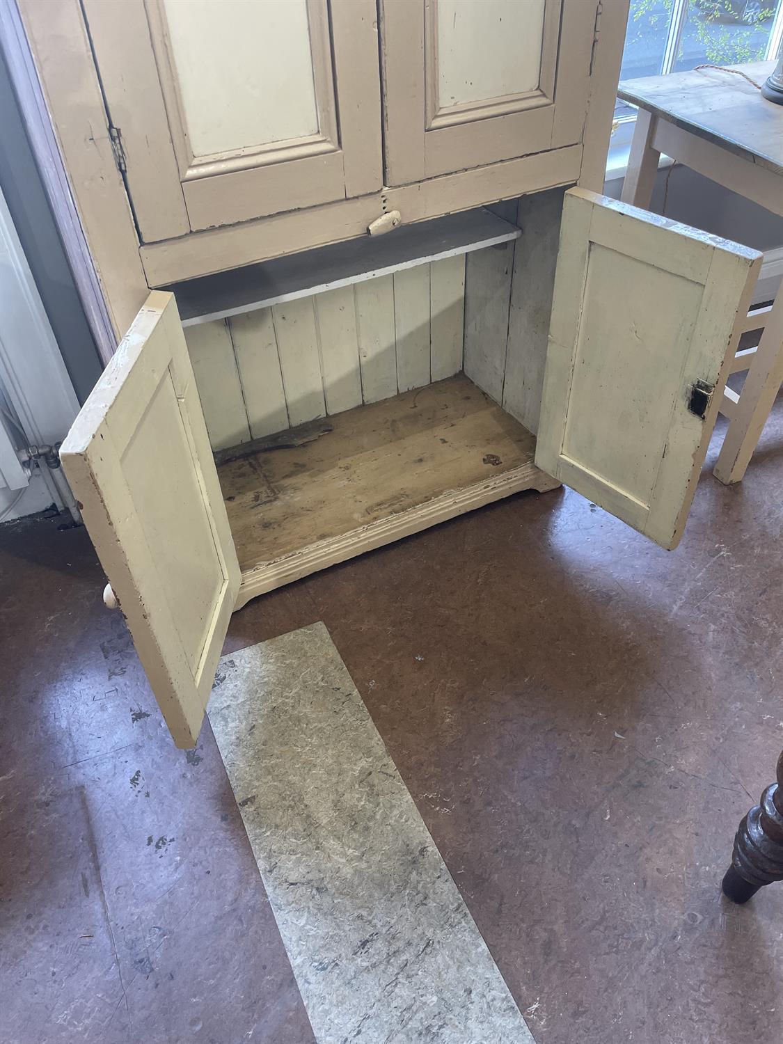 A 19TH CENTURY PAINTED PINE CUPBOARD, the cornice with saw-tooth dentil moulding above two twin - Image 6 of 14