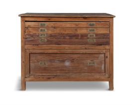 A LARGE RECTANGULAR MAP CHEST, fitted with four shallow and one deep drawer with inset brass