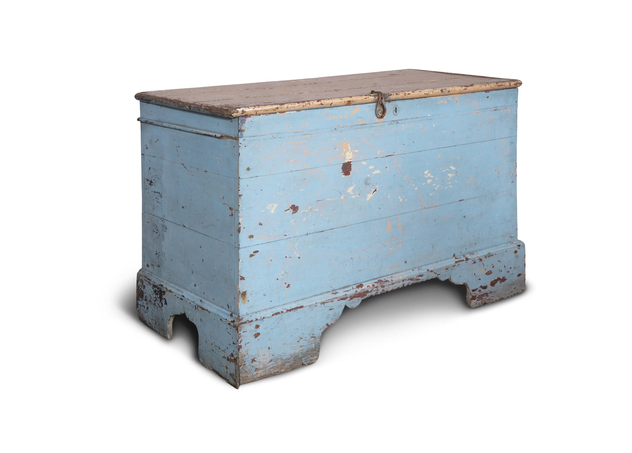 A 19TH CENTURY PAINTED BLANKET CHEST, the hinged rectangular three panel top with original - Image 2 of 3