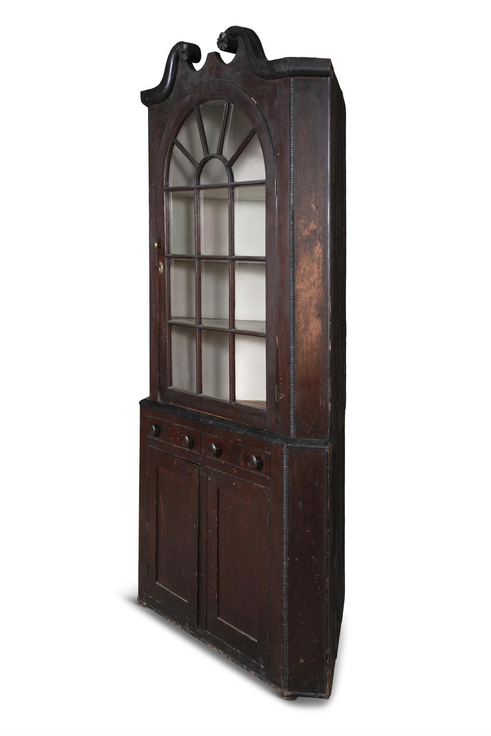 A CHIPPENDALE EBONISED AND STAINED HARDWOOD CORNER CABINET, PHILADEPHIA, CIRCA 1800, - Image 2 of 5