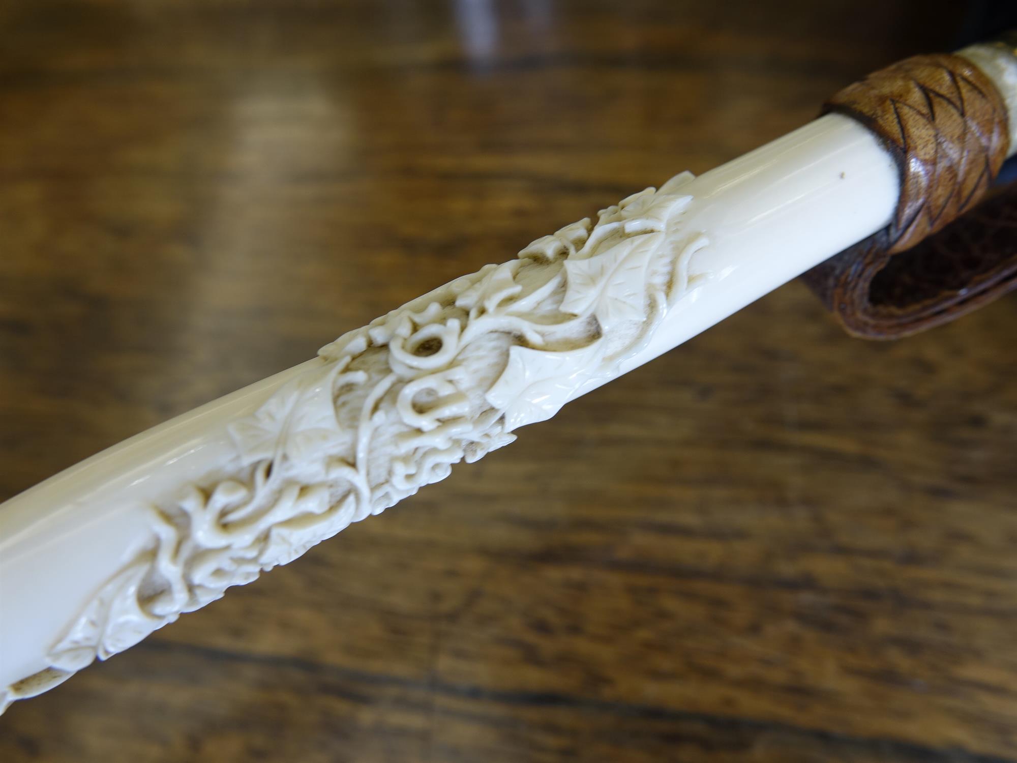*A VICTORIAN UMBRELLA WITH IVORY CARVED HANDLE, the handle carved with vine leaves and - Image 6 of 10