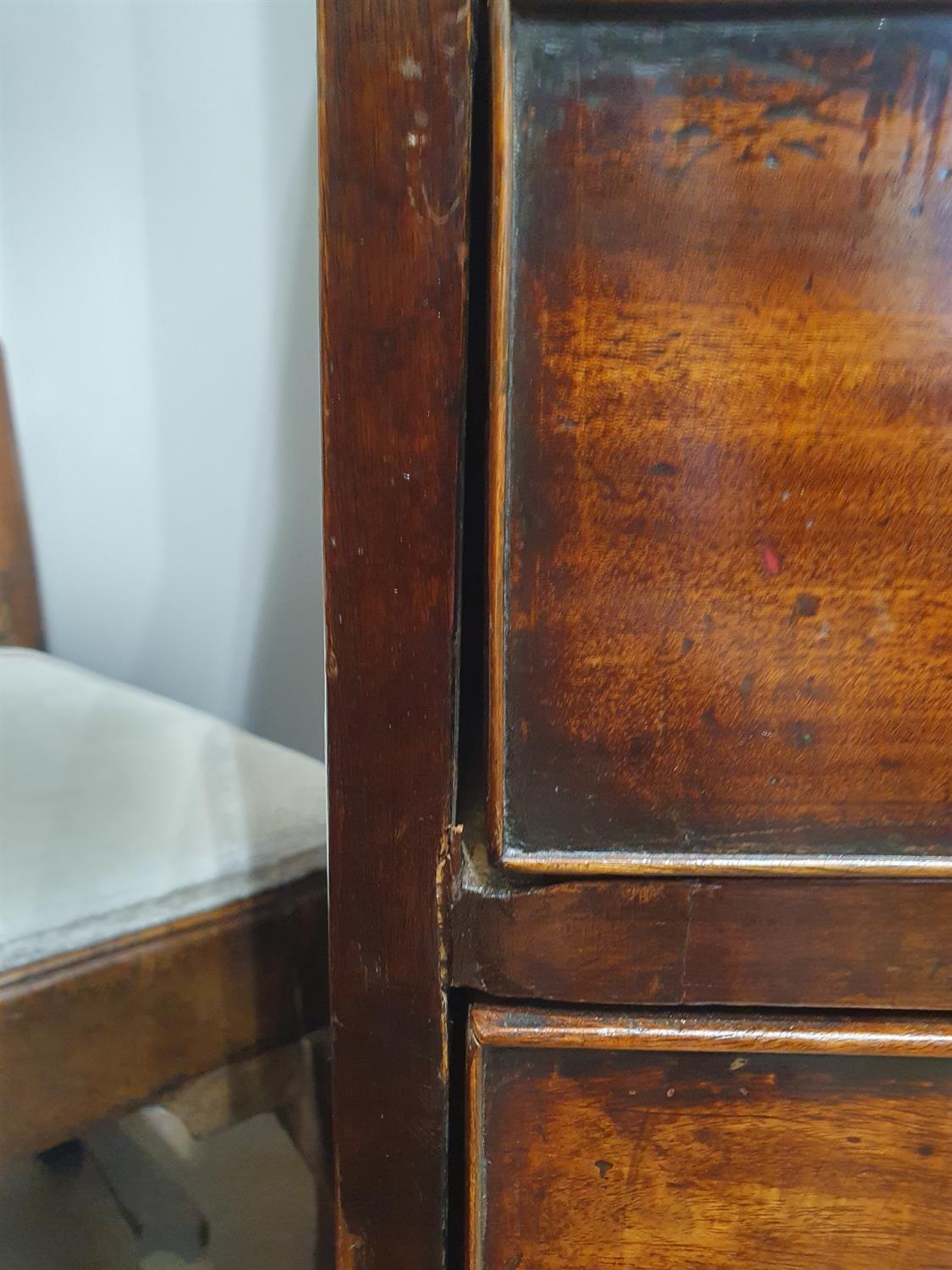 A FINE IRISH GEORGE III FIGURED MAHOGANY BLIND DOOR BUREAU BOOKCASE with an architectural - Image 23 of 25